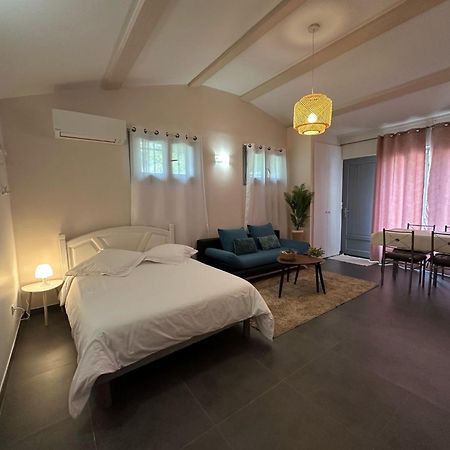 Studio Calme Et Agreable Avec Acces Jardin Partage Le Bar-sur-Loup Екстер'єр фото
